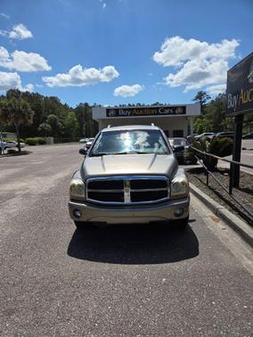 GOLD 2005 Dodge Durango SLT
