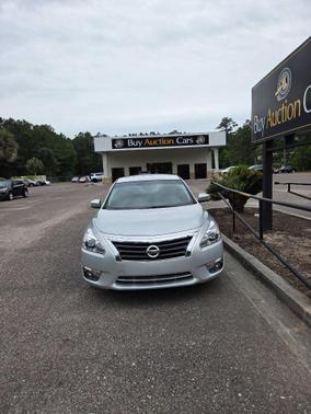 Brilliant Silver Metallic 2013 Nissan Altima 2.5 SV