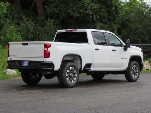 2025 Chevrolet Silverado 2500 Custom