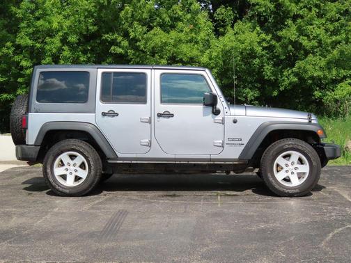 Billet Silver Metallic Clearcoat 2018 Jeep Wrangler JK Unlimited Sport
