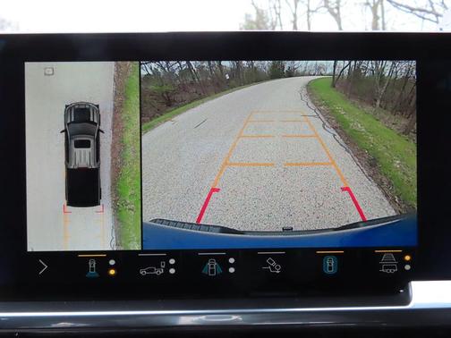 Glacier Blue Metallic 2022 Chevrolet Silverado 1500 LT Trail Boss