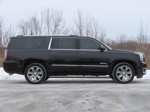 2016 GMC Yukon XL Denali