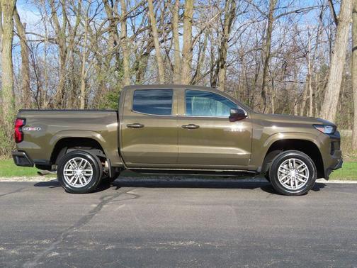 Harvest Gold / Bronze 2023 Chevrolet Colorado LT