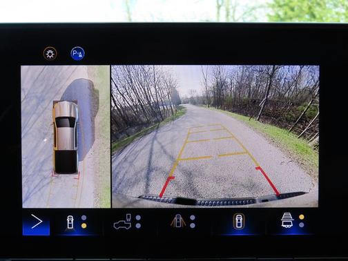 Harvest Gold / Bronze 2023 Chevrolet Colorado LT