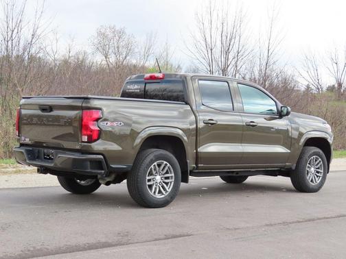Harvest Gold / Bronze 2023 Chevrolet Colorado LT