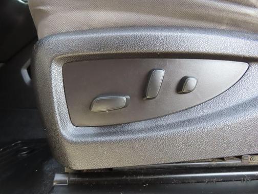 Summit White 2017 GMC Sierra 2500 SLE