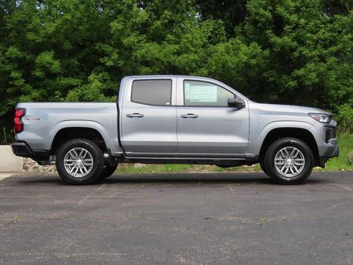 2025 Chevrolet Colorado LT