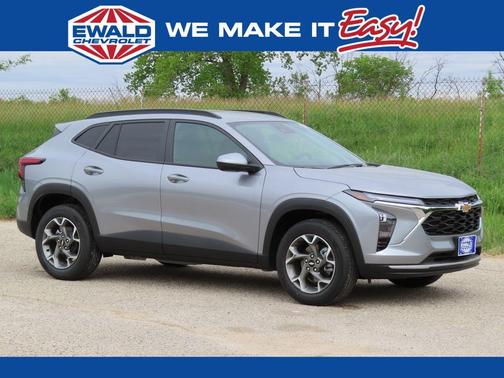 Sterling Gray Metallic 2026 Chevrolet Trax LT