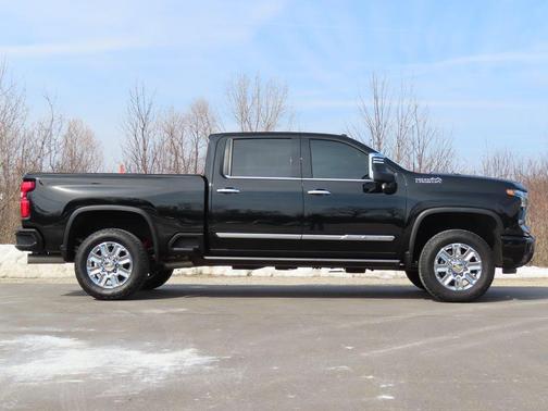 2024 Chevrolet Silverado 3500 High Country