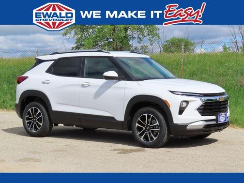Summit White 2026 Chevrolet Trailblazer LT