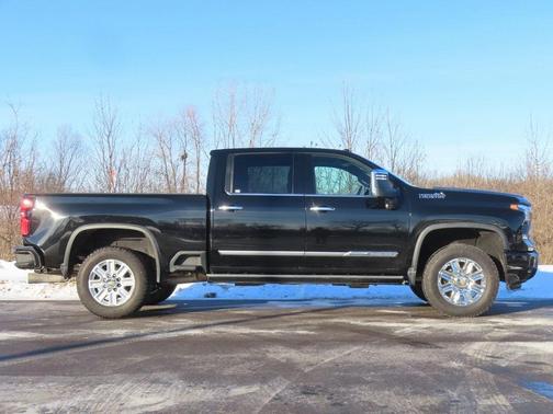 2024 Chevrolet Silverado 3500 High Country