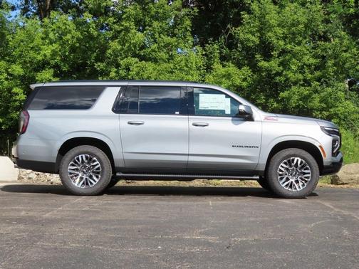 2025 Chevrolet Suburban Z71