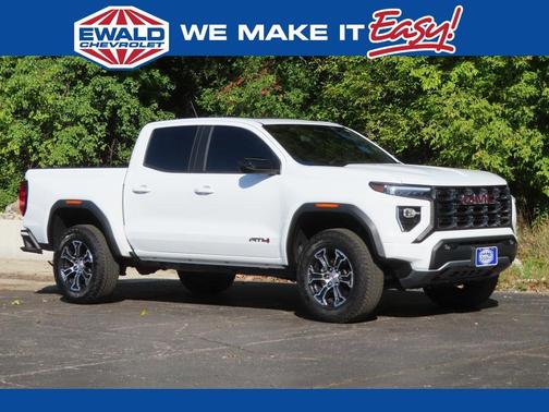 2023 GMC Canyon AT4