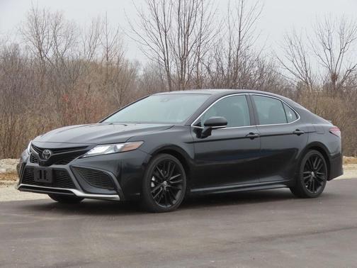 2023 Toyota Camry XSE V6