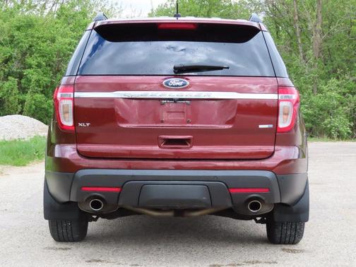 Bronze 2015 Ford Explorer XLT