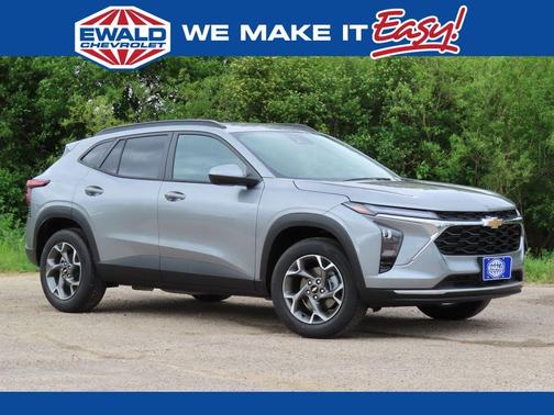 Sterling Gray Metallic 2026 Chevrolet Trax LT