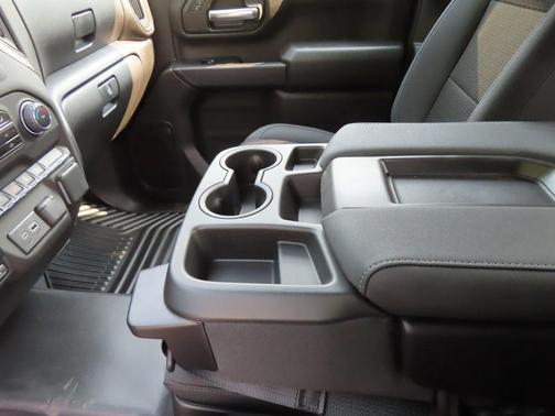 2025 Chevrolet Silverado 2500 WT