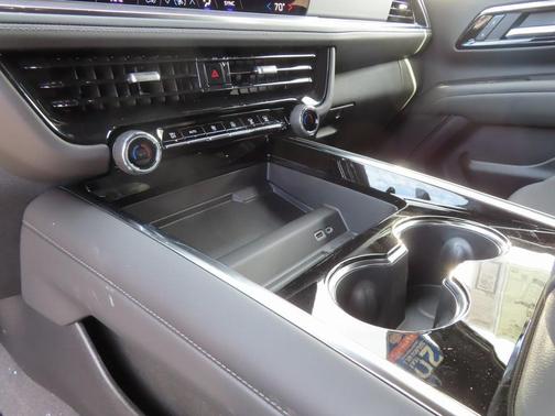 2025 Chevrolet Tahoe LS