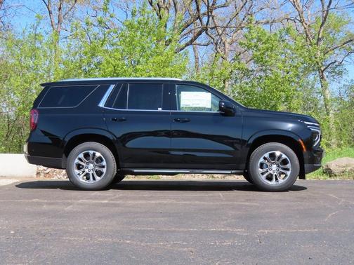 2025 Chevrolet Tahoe LS