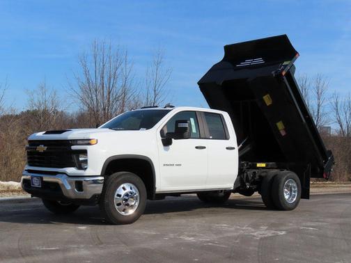Summit White 2025 Chevrolet Silverado 3500 WT
