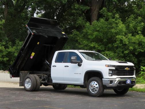 2025 Chevrolet Silverado 3500 WT