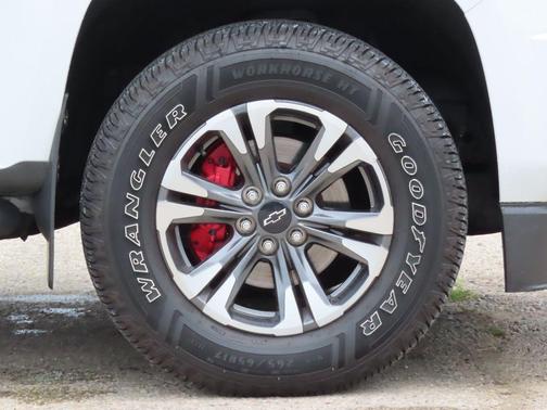 Summit White 2019 Chevrolet Colorado Z71