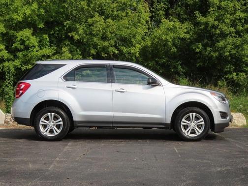 2017 Chevrolet Equinox LS