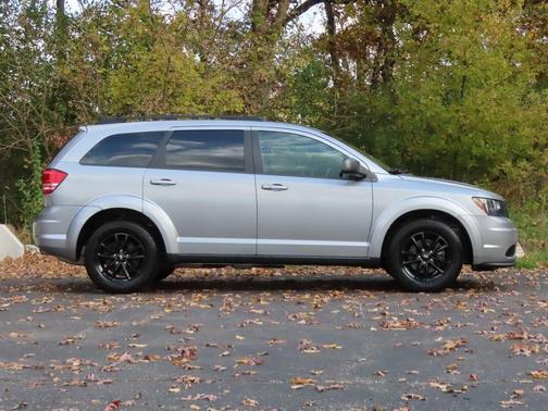 2020 Dodge Journey SE Value