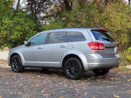 2020 Dodge Journey SE Value