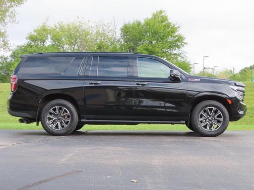 2023 Chevrolet Suburban Z71