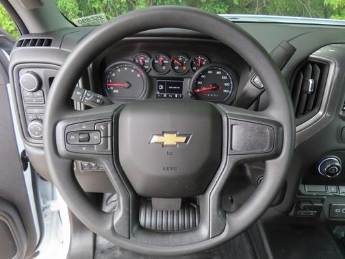 2025 Chevrolet Silverado 2500 WT