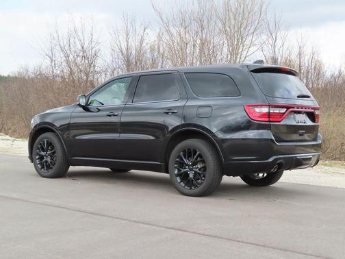 Brilliant Black Crystal Pearlcoat 2015 Dodge Durango Limited