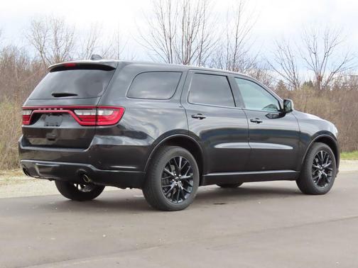 Brilliant Black Crystal Pearlcoat 2015 Dodge Durango Limited