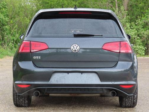 Gray 2015 Volkswagen Golf GTI