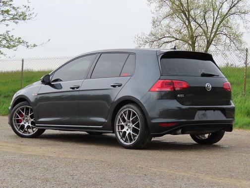 Gray 2015 Volkswagen Golf GTI