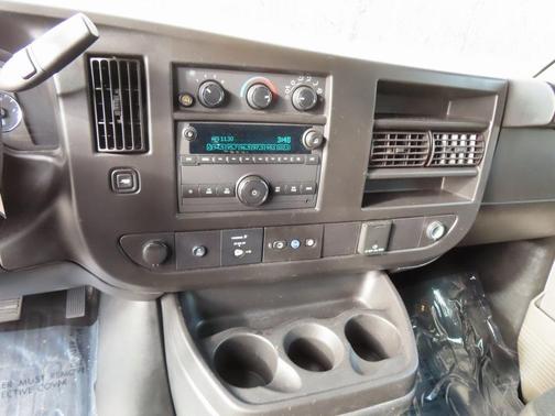 2022 GMC Savana 2500 Work Van