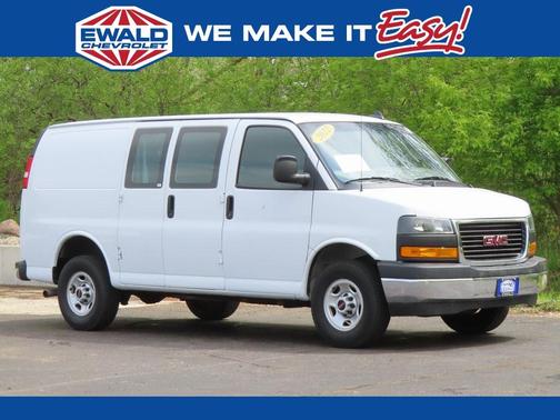 2022 GMC Savana 2500 Work Van