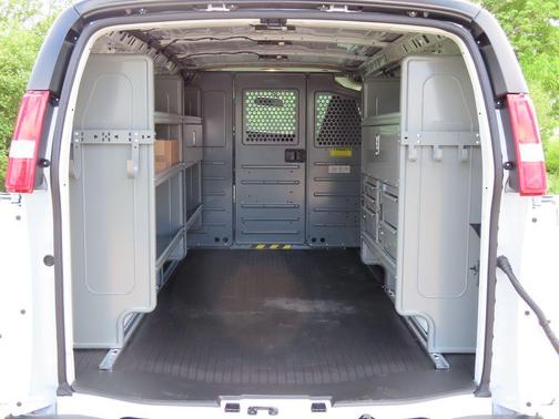 Summit White 2026 Chevrolet Express 2500 Work Van