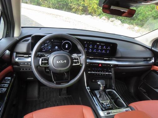 2023 Kia Carnival SX Prestige