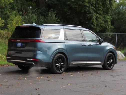 2023 Kia Carnival SX Prestige