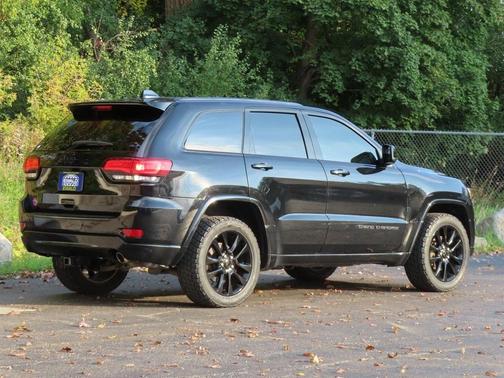 2017 Jeep Grand Cherokee Altitude