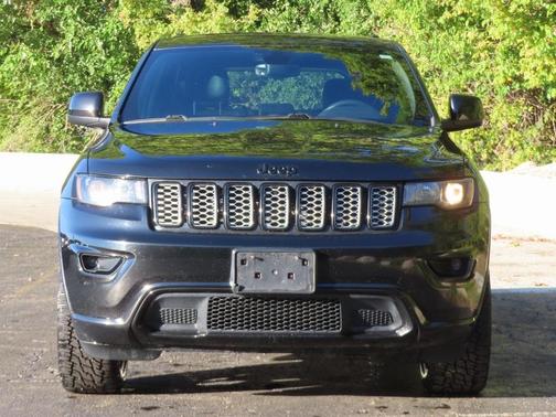 2017 Jeep Grand Cherokee Altitude