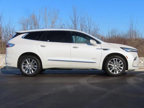 2024 Buick Enclave Avenir