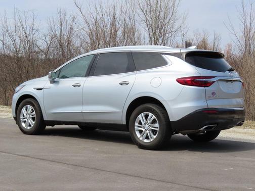 Quicksilver Metallic 2020 Buick Enclave Essence