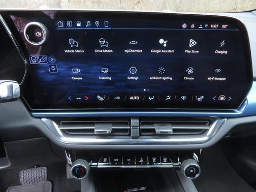 2026 Chevrolet Equinox EV LT 2