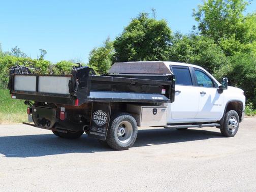 Summit White 2023 Chevrolet Silverado 3500 WT