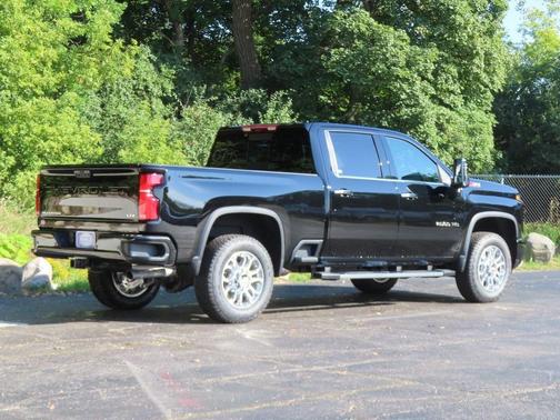 2025 Chevrolet Silverado 2500 LTZ