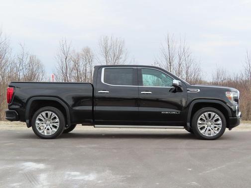 Onyx Black 2022 GMC Sierra 1500 Limited Denali