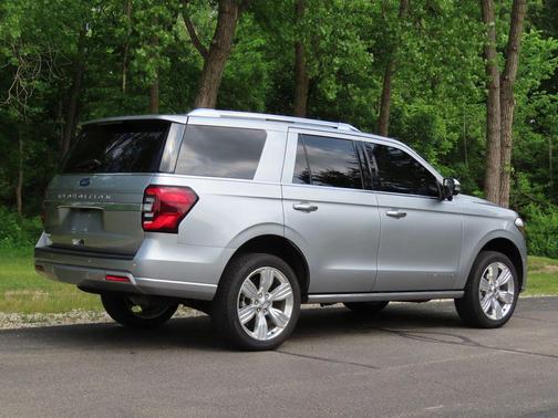 Silver Metallic 2023 Ford Expedition Platinum