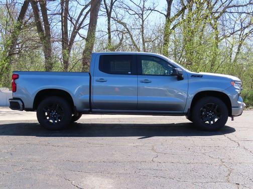 Sterling Gray Metallic 2026 Chevrolet Silverado 1500 RST